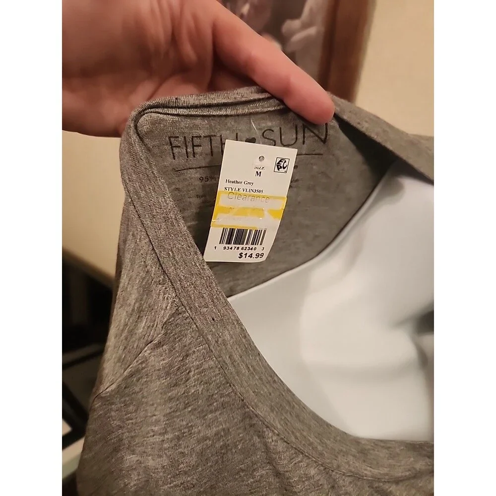 Dog Mom Essential! Fifth Sun "I Love My Dog..." Gray T-Shirt - Size M - Picture 5 of 5